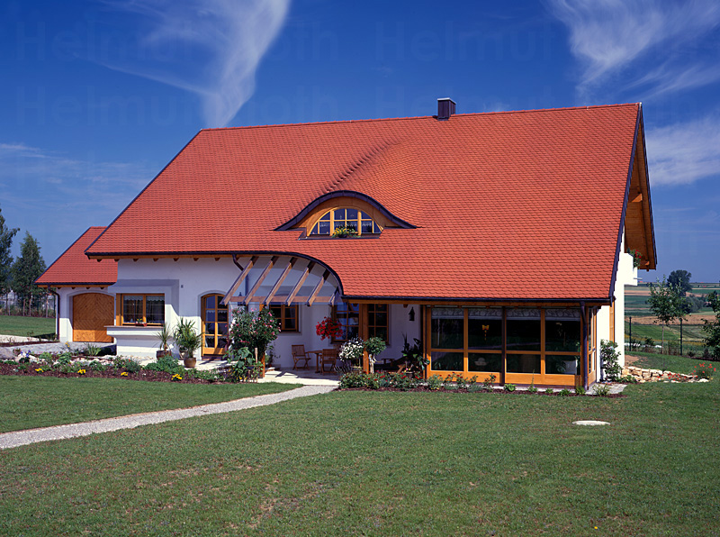 &copy; Helmut Kloth: Referenz Tondachziegel